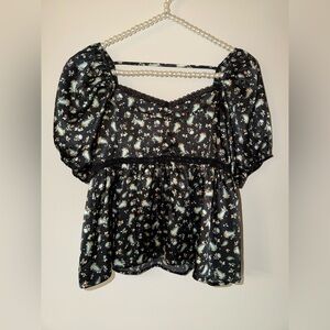 Love Fire Nordstrom Floral Long Sleeve V-Neck Crop Top Size XS/S Boho 🖤